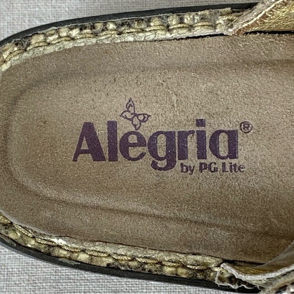 Alegria Women's Karmen Glitz Gold Faux Snakeskin Leather Sandals - Size 39/9 US - Picture 9 of 14